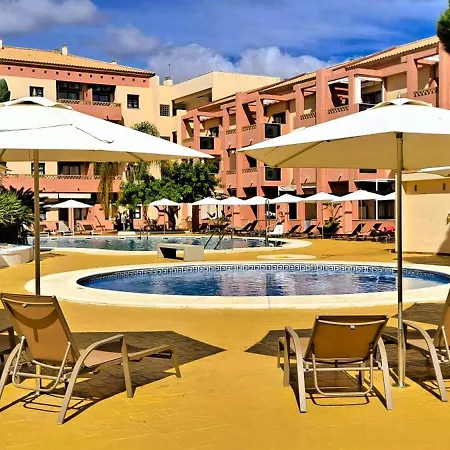 Enebrales 320 Apartment